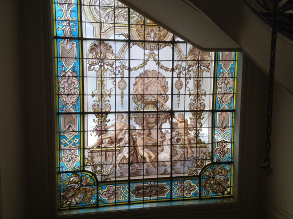 Conception de vitraux sur-mesure pour décorer votre véranda ou votre verrière en Ile-de-France